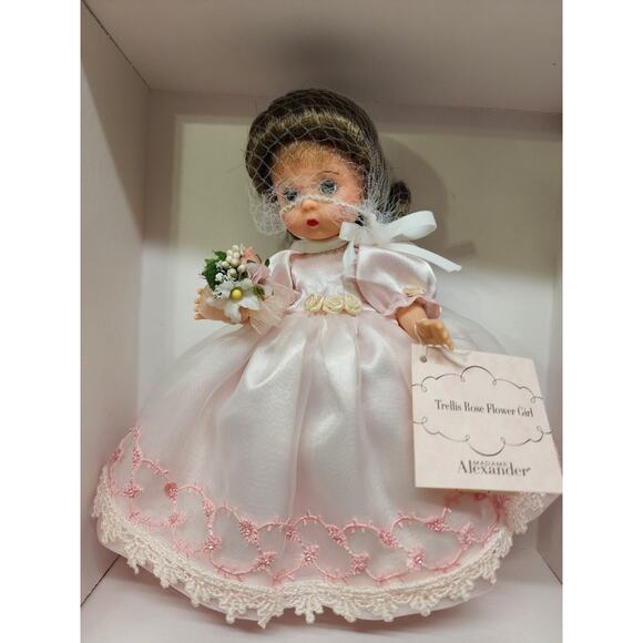MADAME ALEXANDER DOLL TRELLIS ROSE FLOWER GIRL#28650 - Picture 1 of 7